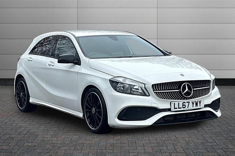 Used Mercedes A160 AMG line 102 HP (75 kW) 2018 Cirrus white Hatchback