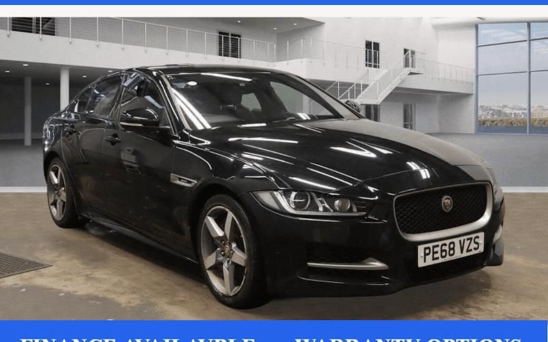 Used Jaguar XE R-Sport 200 HP (147 kW) 2019 Sedan