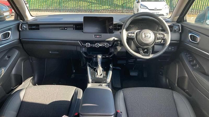 Used Honda HR-V Advance 131 HP (96 kW) 2025 Grey SUV