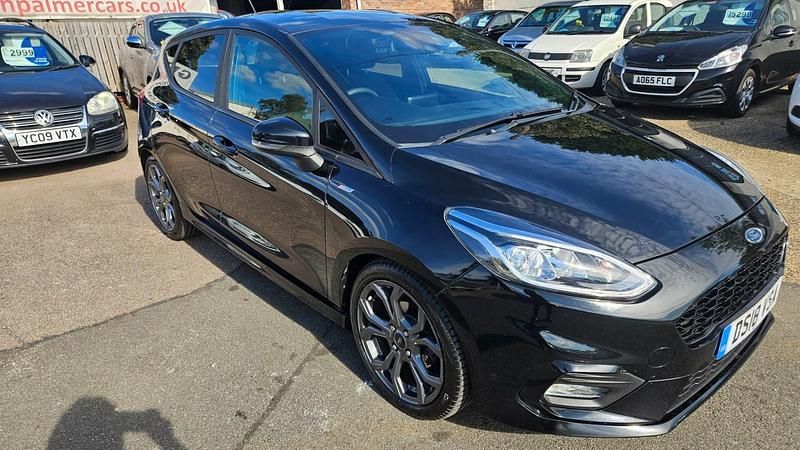 Black Used 2018 Ford Fiesta ST-Line Hatchback | £4,700 (Expensive) - Image 1/4