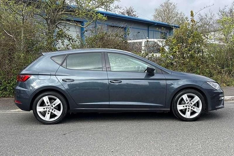 Used Seat Leon FR 147 HP (108 kW) 2020 Grey Hatchback