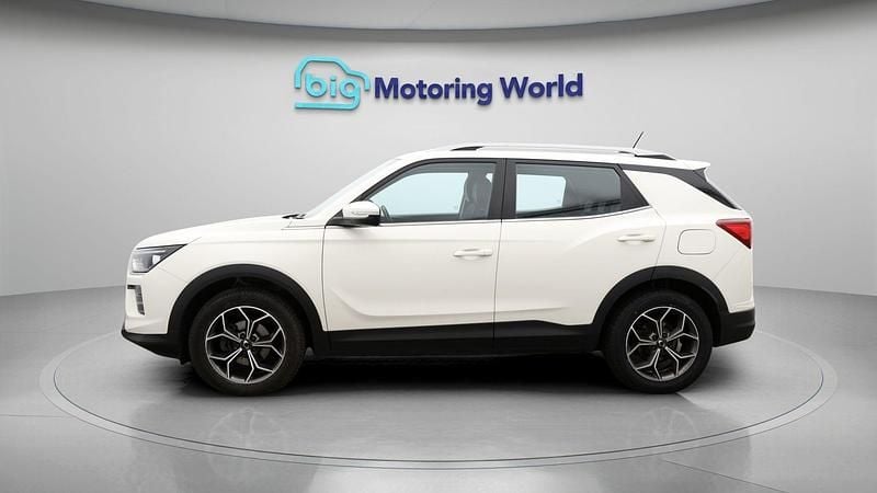 Used Ssangyong (KGM) Korando 163 HP (119 kW) 2022 White Estate