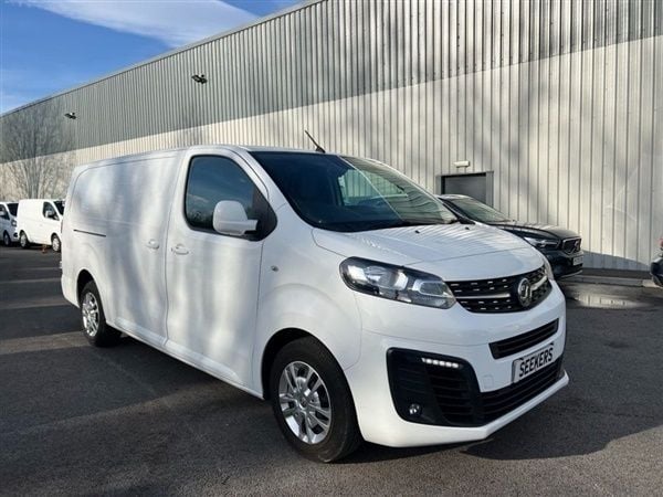 White Used 2020 Vauxhall Vivaro Sportive Van | £12,949 (Expensive) - Image 1/1