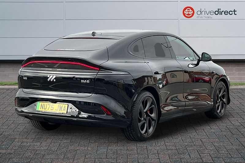 Used MG IM6 553 kW (752 HP) 2025 Black SUV