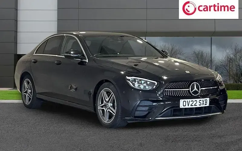 Used Mercedes E200 AMG line 197 HP (144 kW) 2022 Sedan