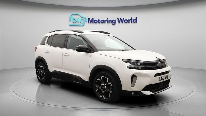 White Used 2022 Citroën C5 Aircross PureTech SUV | £14,700 (Good price) - Image 1/4