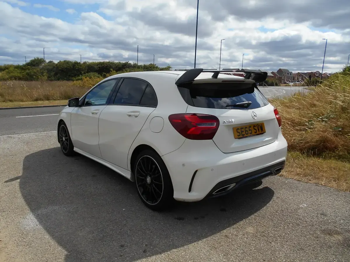 Used Mercedes A180 AMG Line Premium 2016 White Hatchback