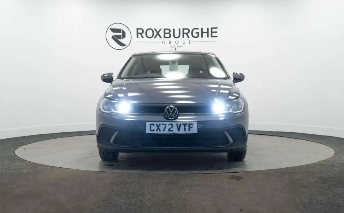 Used VW Polo Life 95 HP (69 kW) 2023 Grey Hatchback