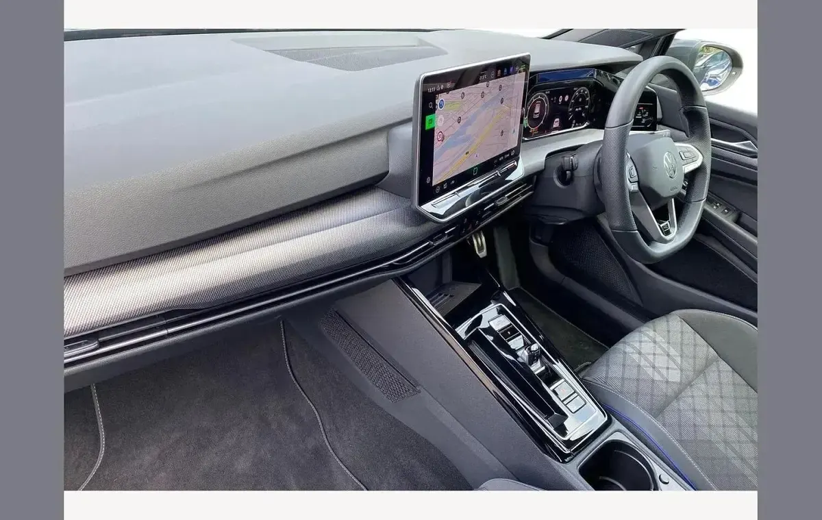 Used VW Golf VIII R-line 150 HP (110 kW) 2025 Grey Hatchback
