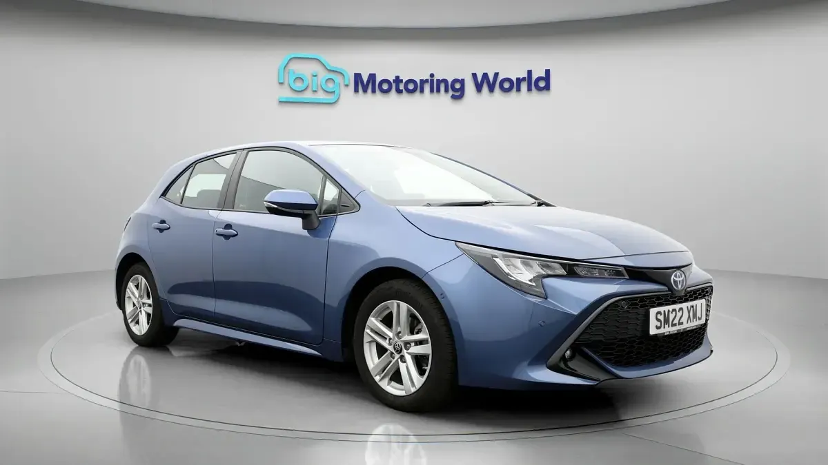 Used Toyota Corolla 122 HP (89 kW) 2022 Hatchback