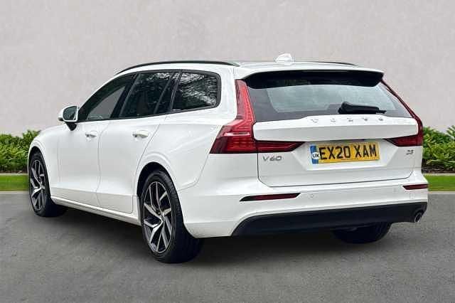 Used Volvo V60 Momentum 150 HP (110 kW) 2020 Estate