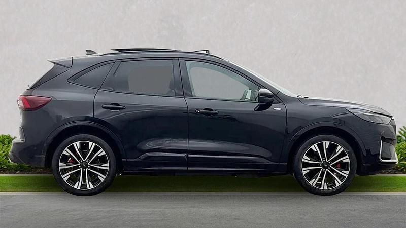 Used Ford Kuga ST-Line X 2025 Black SUV