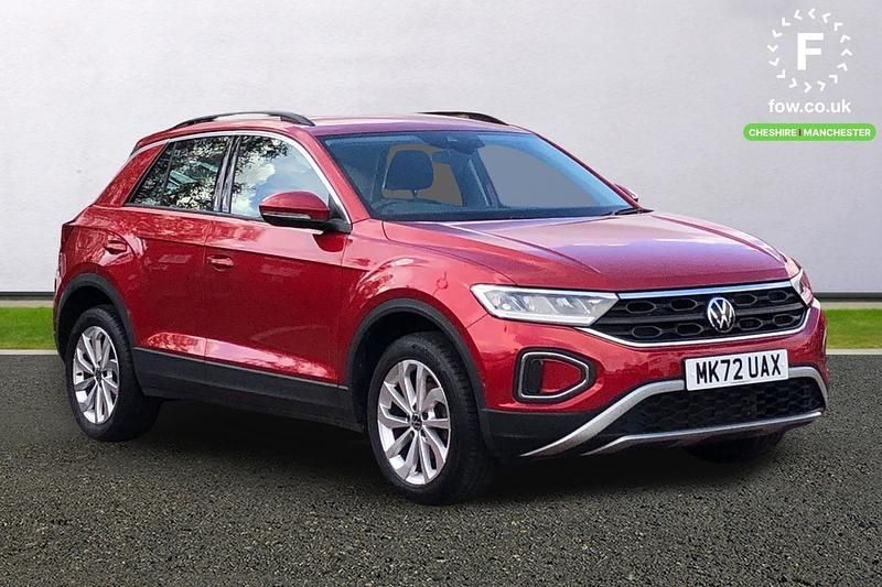 Red Used 2022 VW T-Roc Life SUV | £16,299 (Good price) - Image 1/4