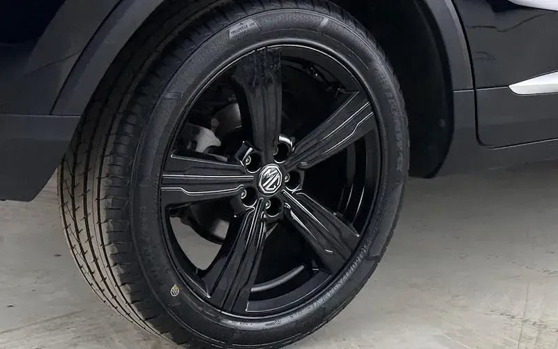 Used MG ZS Exclusive 111 HP (81 kW) 2019 Black SUV