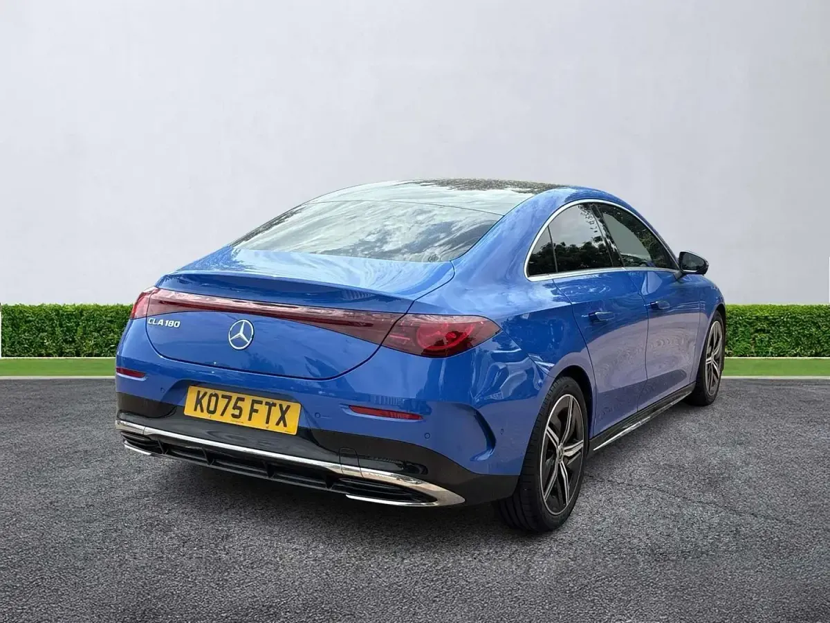 Used Mercedes CLA180 Executive 136 HP (100 kW) 2026 Blue Sedan