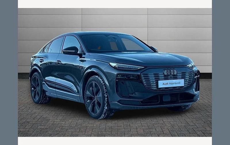 Grey Used 2025 Audi Q6 e-tron Performance SUV | £56,950 (Super price) - Image 1/4