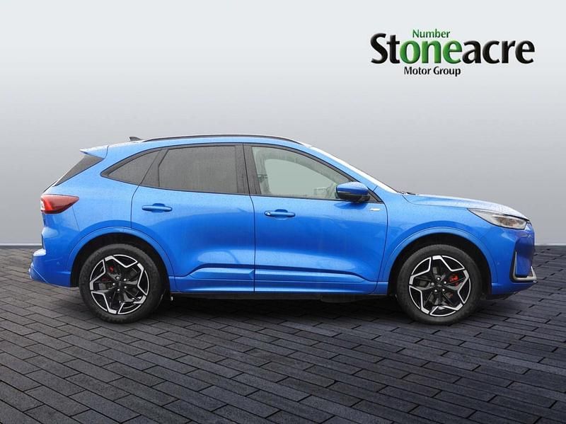Used Ford Kuga ST-Line X 239 HP (175 kW) 2024 Blue SUV