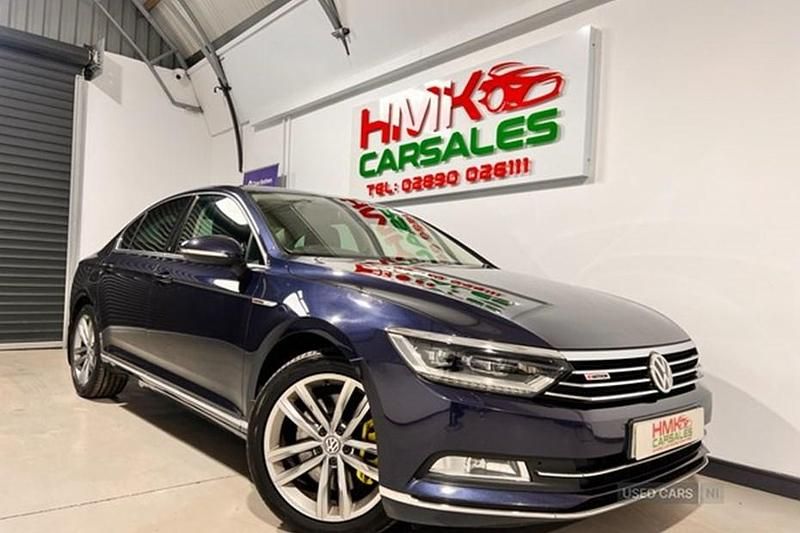 Blue Used 2016 VW Passat GT Sedan | £12,795 (Expensive) - Image 1/1