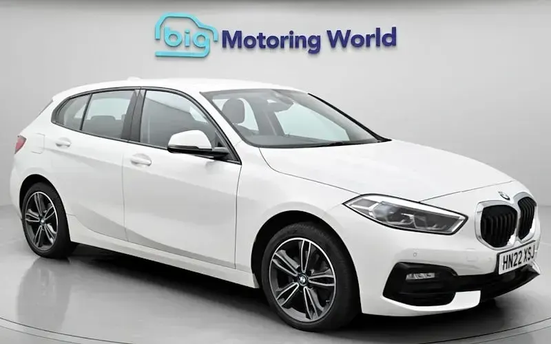 Used BMW 118 Sport Line 136 HP (100 kW) 2022 Hatchback