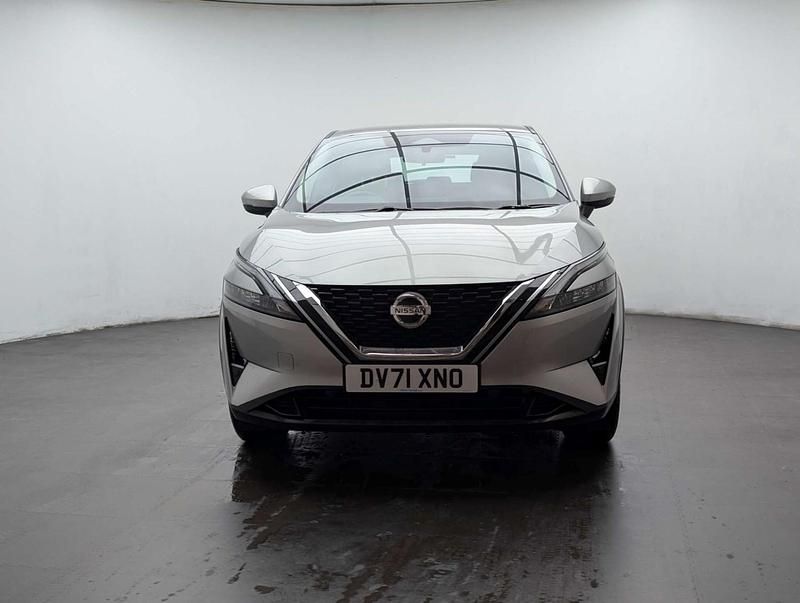 Used Nissan Qashqai Acenta Premium 2021 Silver SUV
