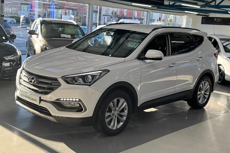 White Used 2016 Hyundai Santa Fe Premium SUV | £7,995 (Fair price) - Image 1/1