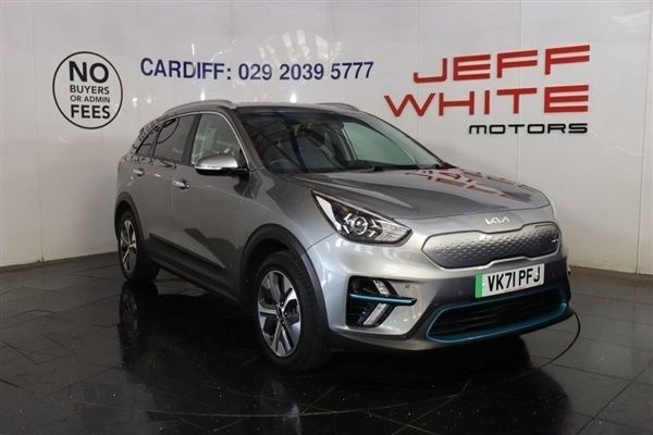 Grey Used 2021 Kia Niro 3 SUV | £14,488 (Good price) - Image 1/4