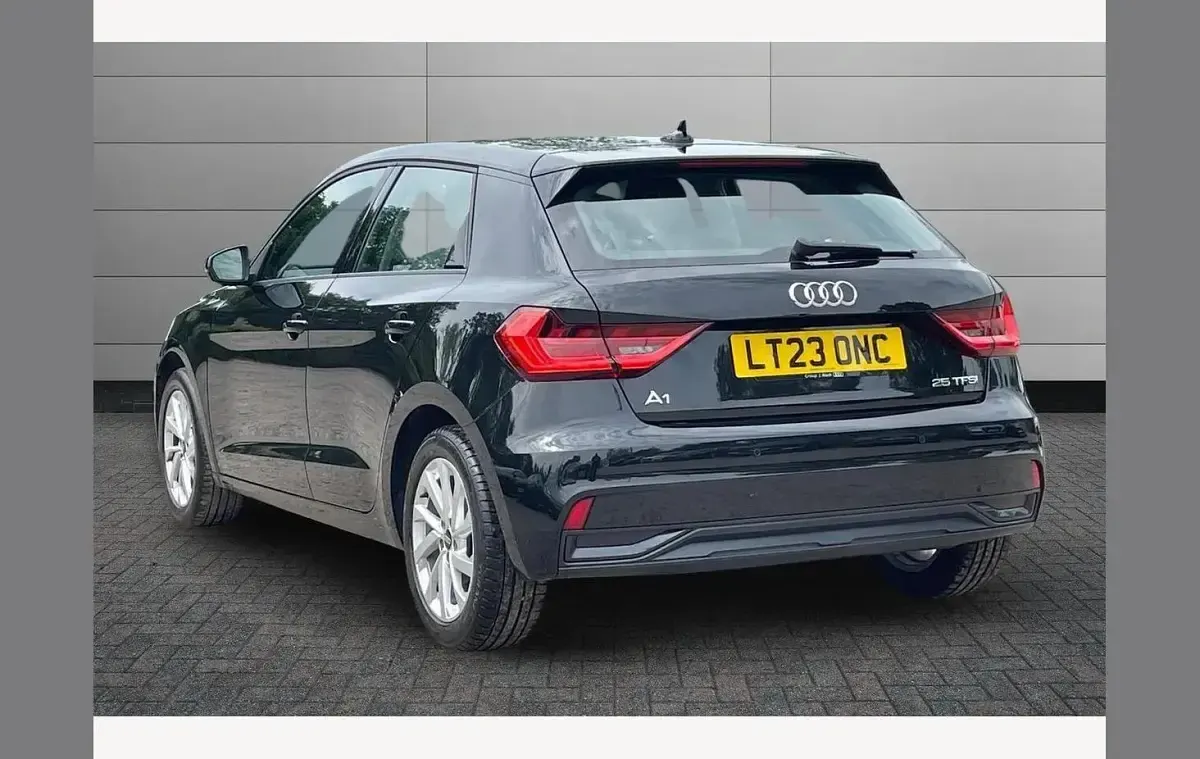 Used Audi A1 Sport 95 HP (69 kW) 2023 Black SUV
