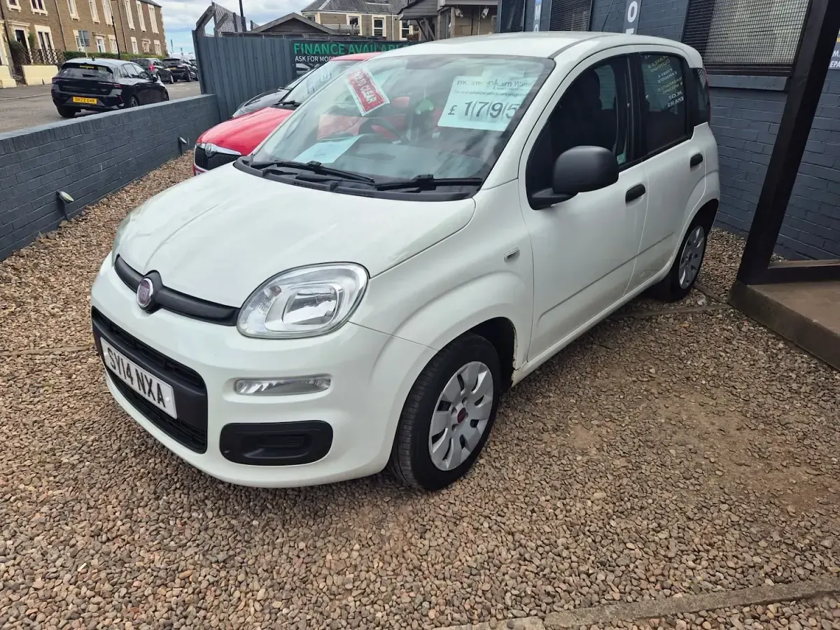 Used Fiat Panda Pop 69 HP (50 kW) 2014 White Hatchback