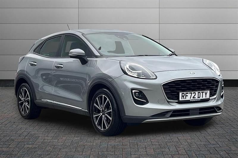 Used Ford Puma Titanium 155 HP (114 kW) 2022 Silver SUV