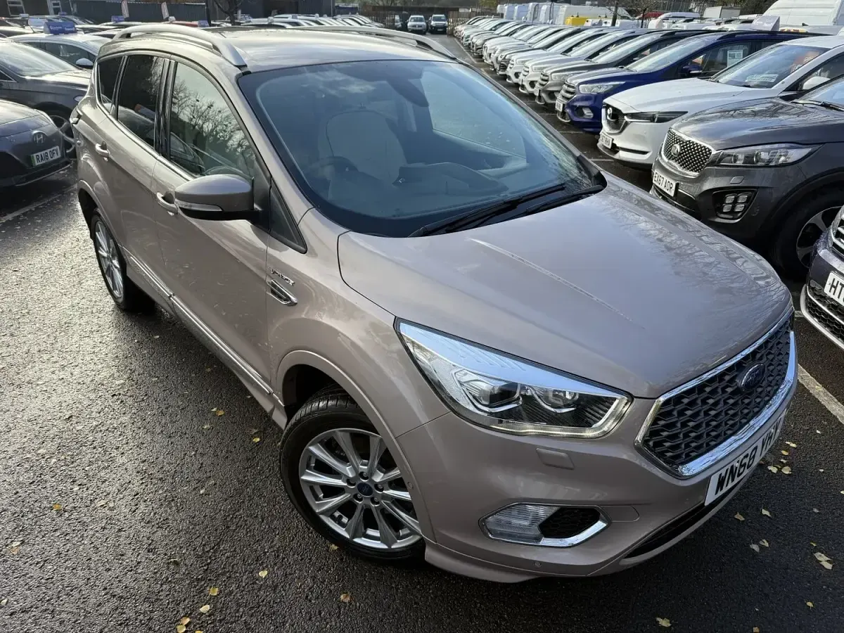 Used Ford Kuga Vignale 182 HP (133 kW) 2018 Brown SUV