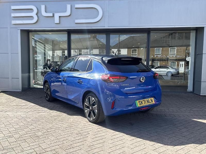 Used Vauxhall Corsa-e Elite 98 kW (134 HP) 2021 Blue Hatchback