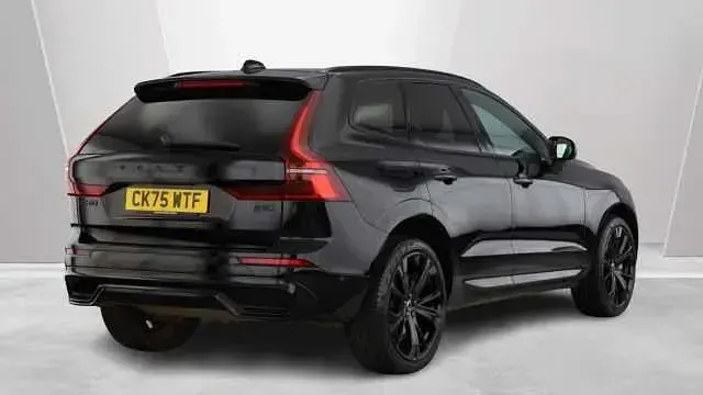 Used Volvo XC60 Plus 247 HP (181 kW) 2026 SUV