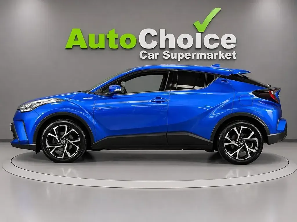 Used Toyota C-HR Design 184 HP (135 kW) 2019 Blue SUV