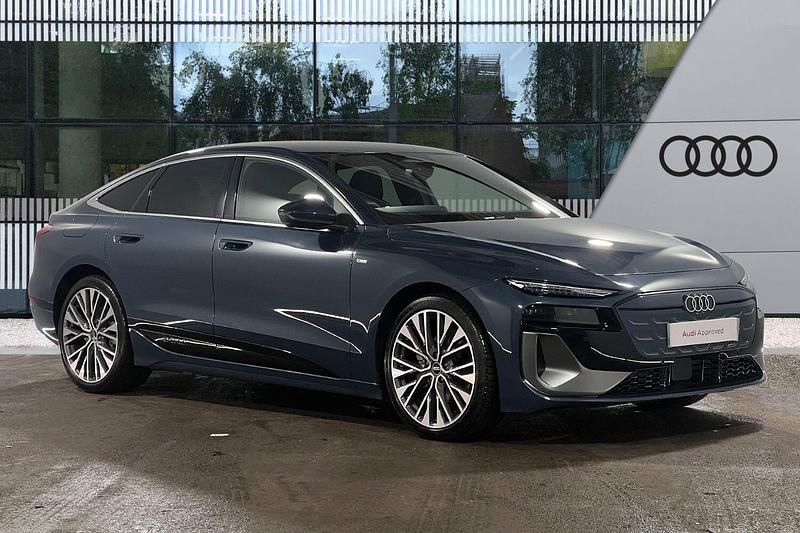 New Audi A6 e-tron S-Line 210 kW (286 HP) 2025 Blue Hatchback