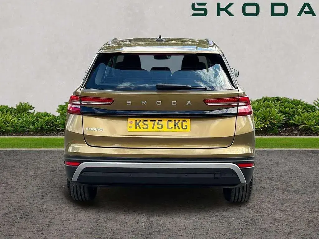 Used Skoda Kodiaq SE 150 HP (110 kW) 2026 Bronx gold metallic SUV