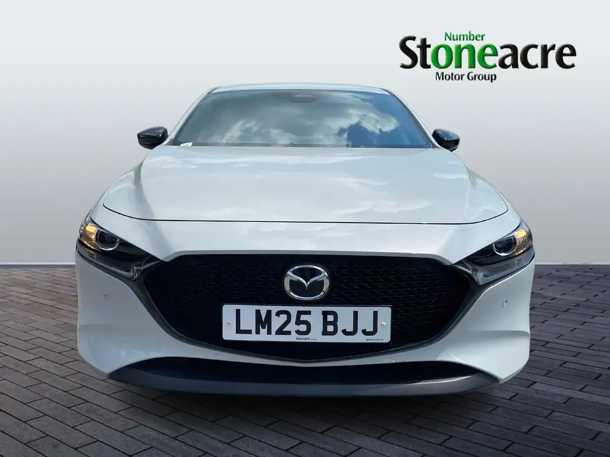 Used Mazda 3 Homura-Line 140 HP (102 kW) 2025 White Hatchback