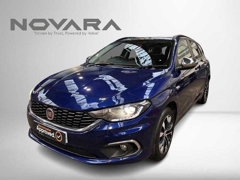 Used Fiat Tipo Mirror 120 HP (88 kW) 2019 Blue Estate