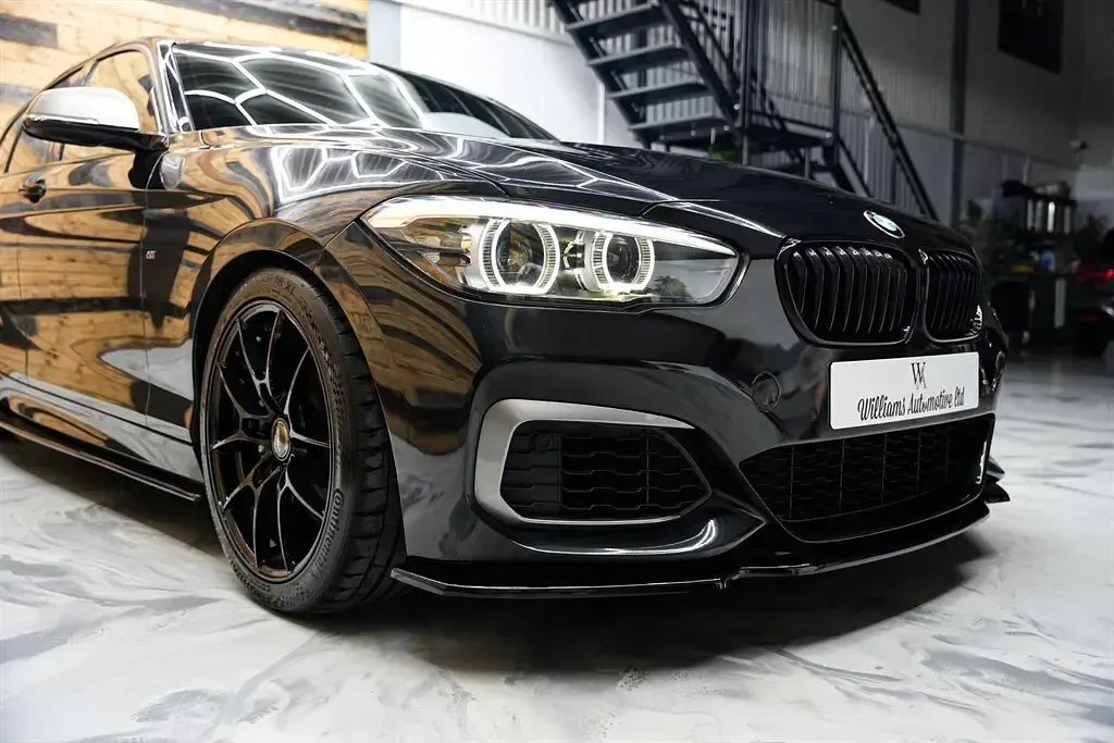 Used BMW M140 M Sport 470 HP (345 kW) 2019 Black Hatchback