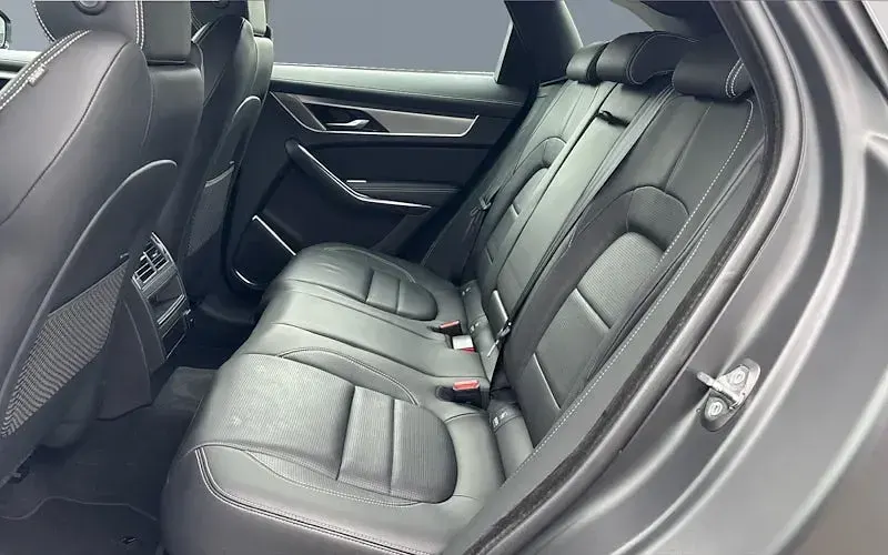 Used Jaguar F-Pace R-Dynamic 204 HP (150 kW) 2024 SUV