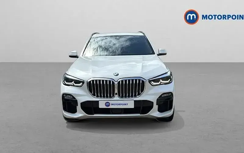 Used BMW X5 M Sport 265 HP (194 kW) 2019 White SUV