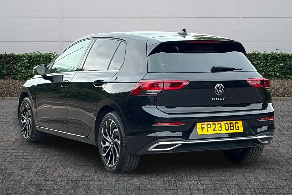Used VW Golf VIII Edition 130 HP (95 kW) 2023 Black Hatchback