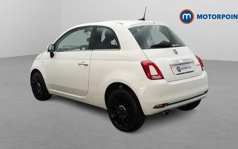 Used Fiat 500 69 HP (50 kW) 2023 White Hatchback