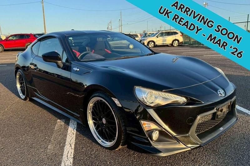 Black Used 2015 Toyota GT86 GT Coupe | £14,995 (A bit pricey) - Image 1/4