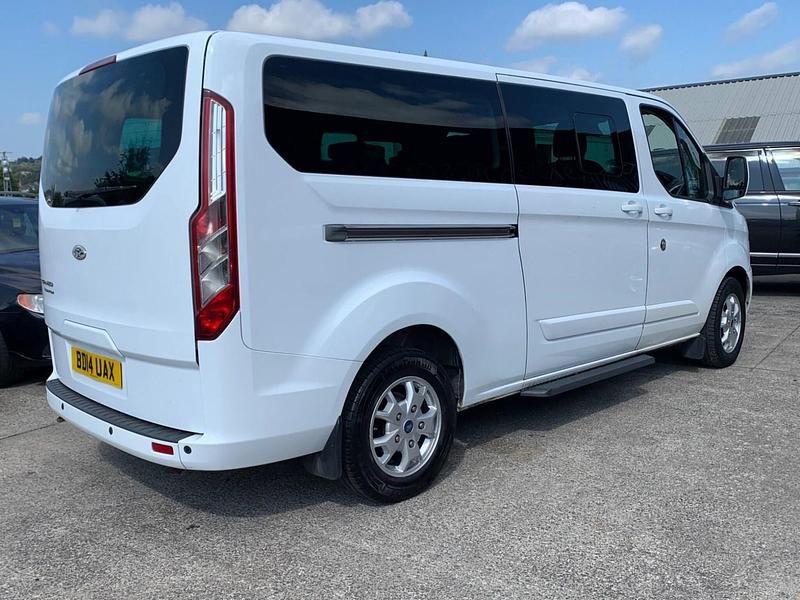 Used Ford Tourneo Trend 155 HP (114 kW) 2014 White MPV