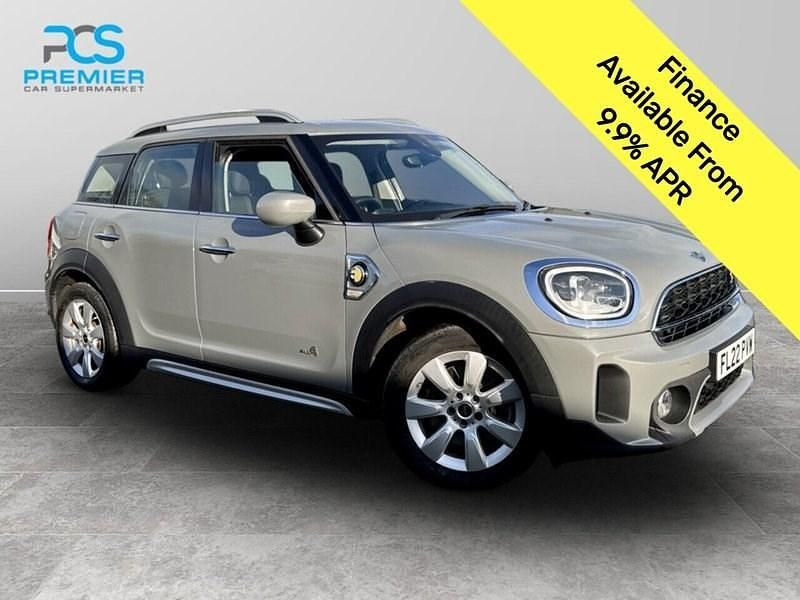 Used Mini Cooper Countryman Classic 2022 Moonwalk grey SUV