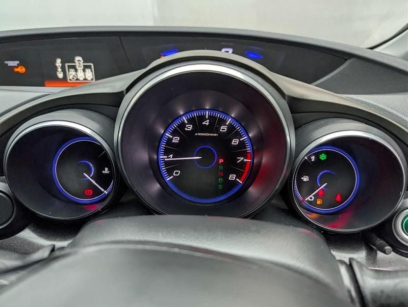 Used Honda Civic SE Plus 142 HP (104 kW) 2016 Grey Hatchback