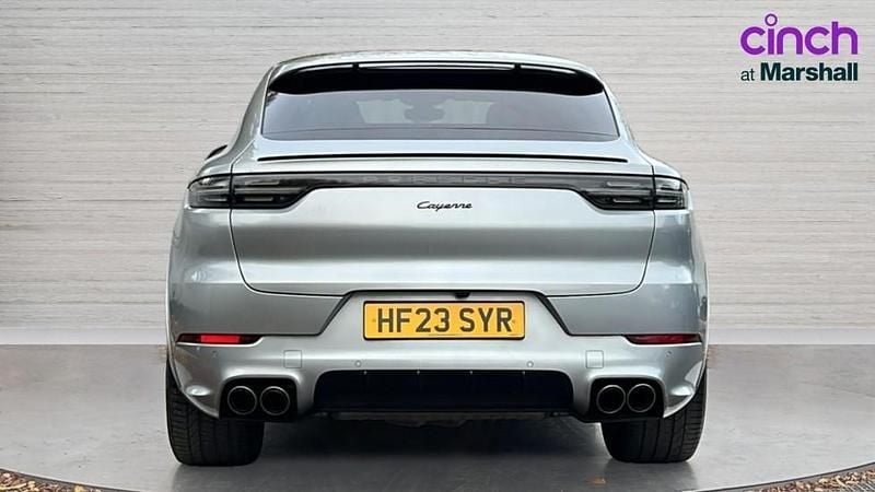 Used Porsche Cayenne 340 HP (250 kW) 2023 Silver SUV