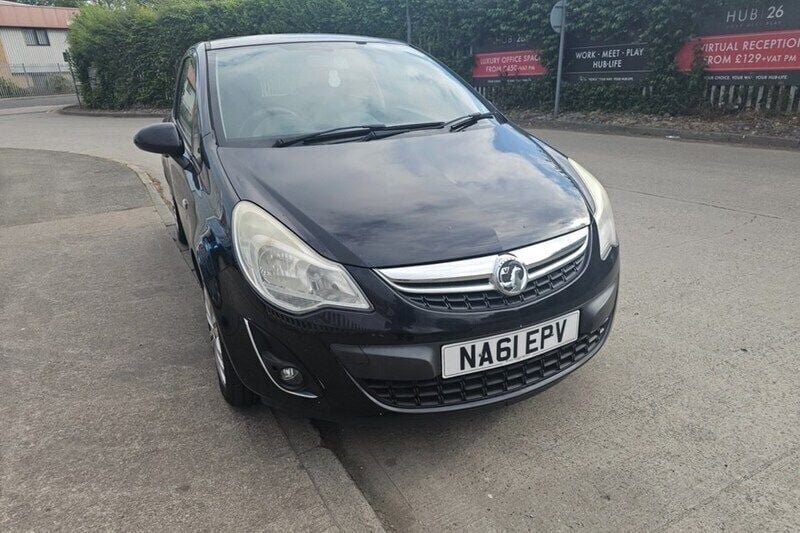 Black Used 2011 Vauxhall Corsa Excite Hatchback | £990 (Good price) - Image 1/1