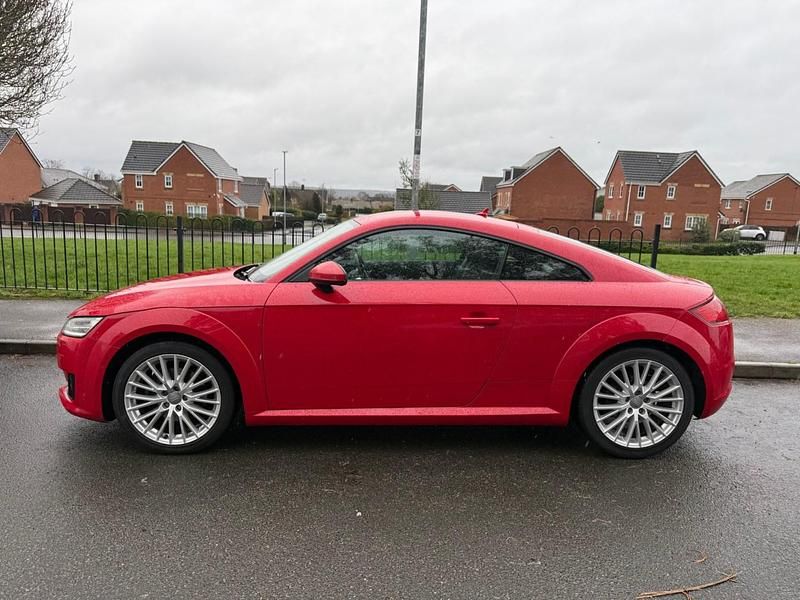 Used Audi TT Sport 180 HP (132 kW) 2016 Red Coupe
