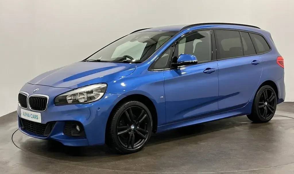 Begagnad BMW 218 M Sport 150 HK (110 kW) 2015 Blå Minibuss